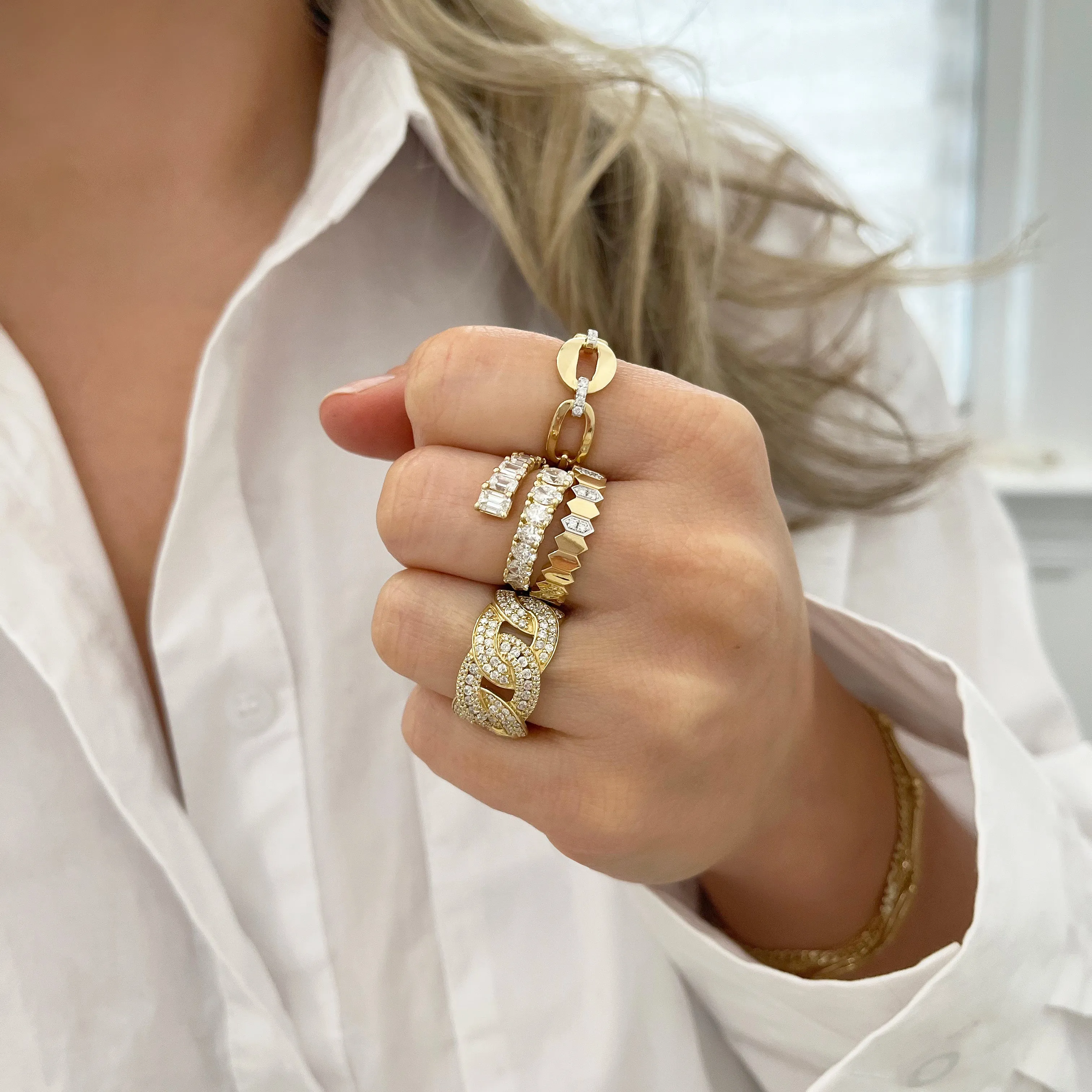 14K GOLD DIAMOND MARI RING