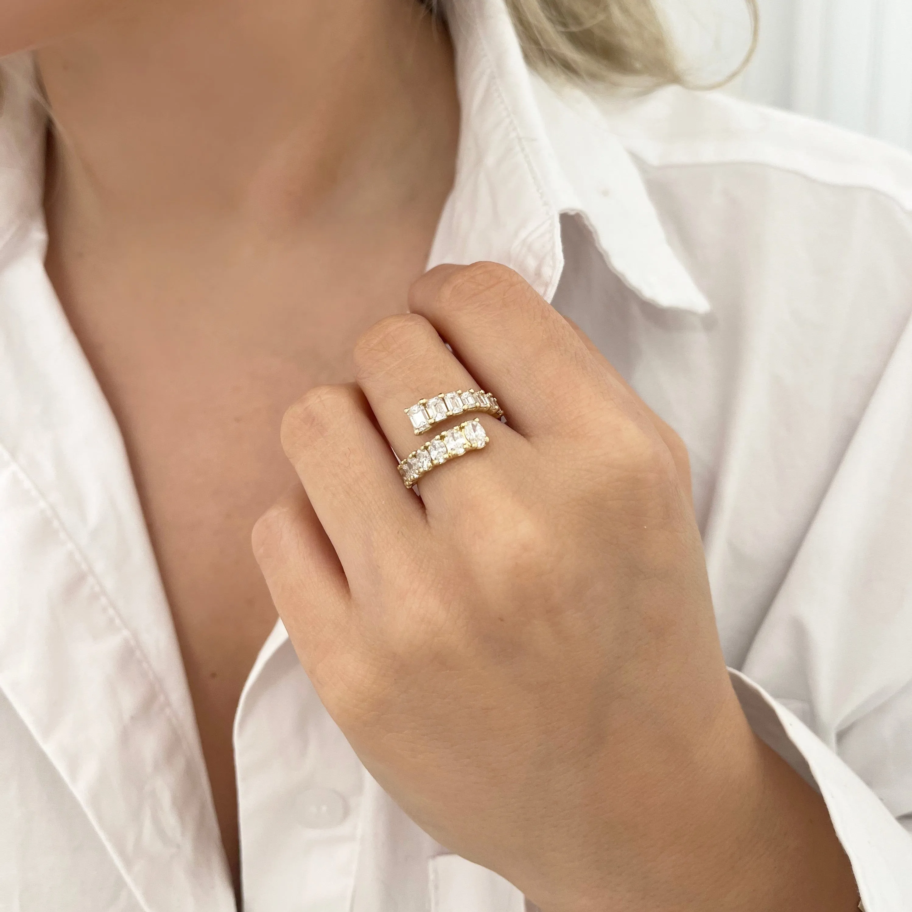 14K GOLD DIAMOND MARI RING