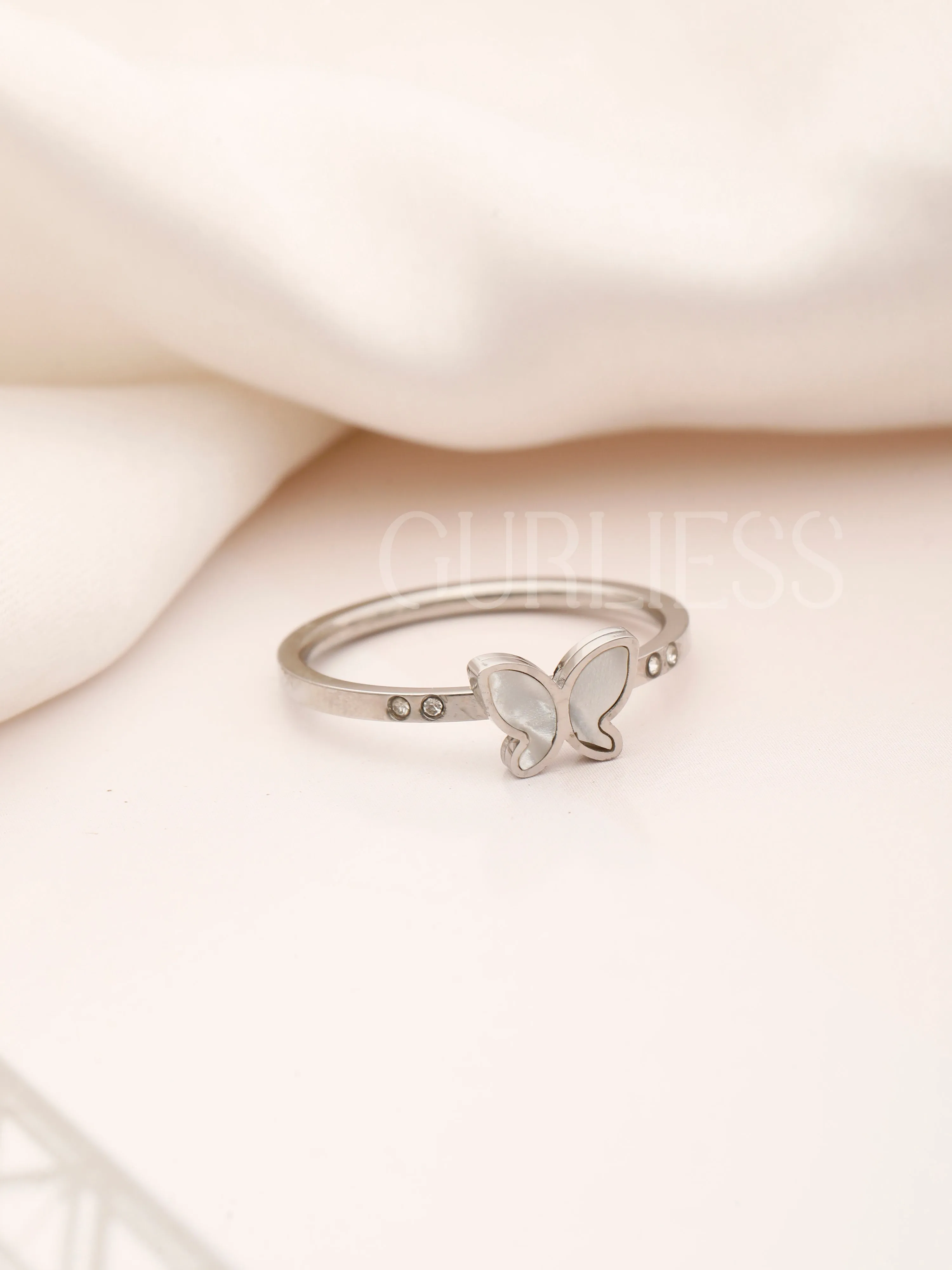 Embrace Rings