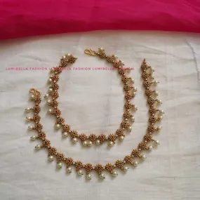 Floral Matte Gold Anklet With Pearls