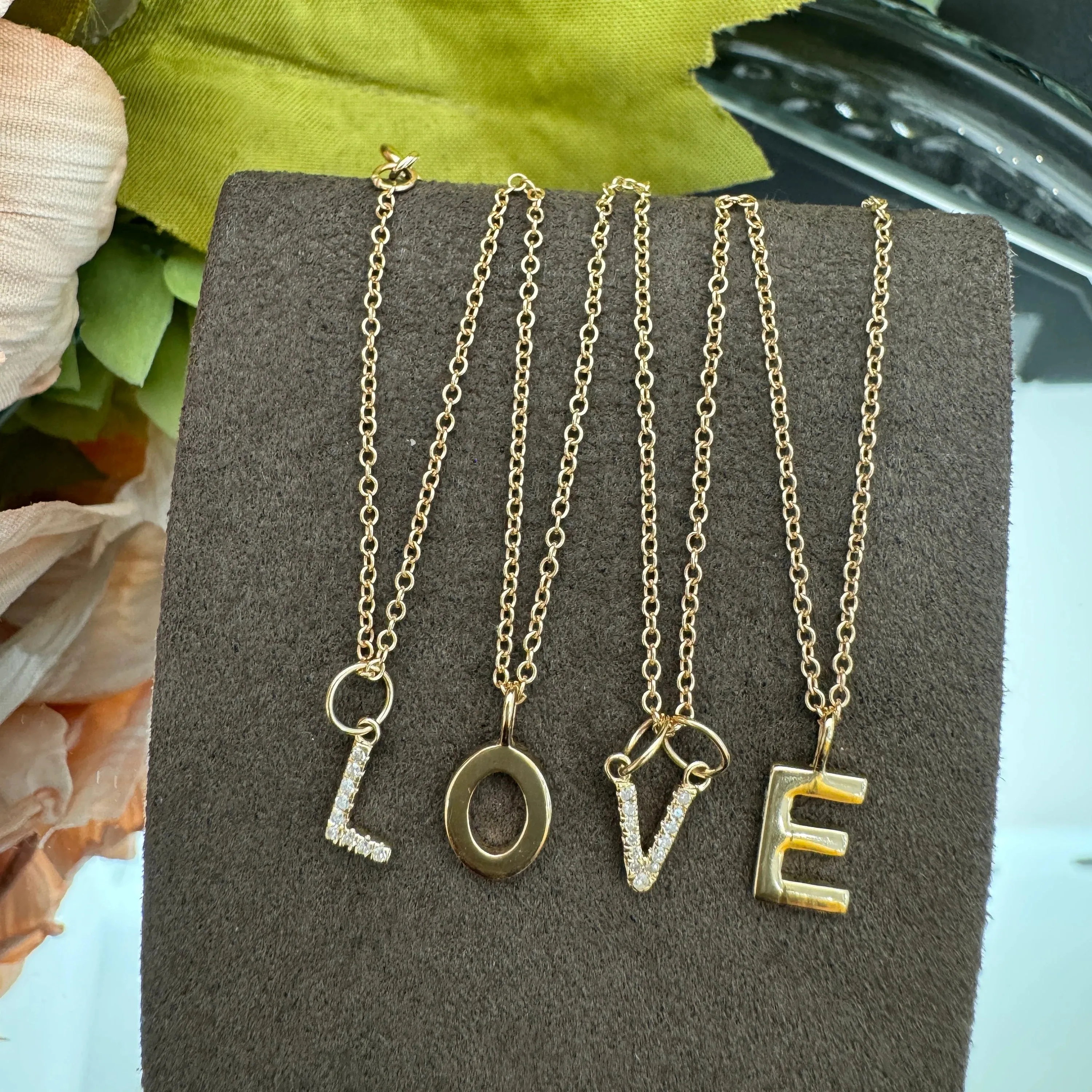 Gold Charm Letter G 8mm (JR 3mm)