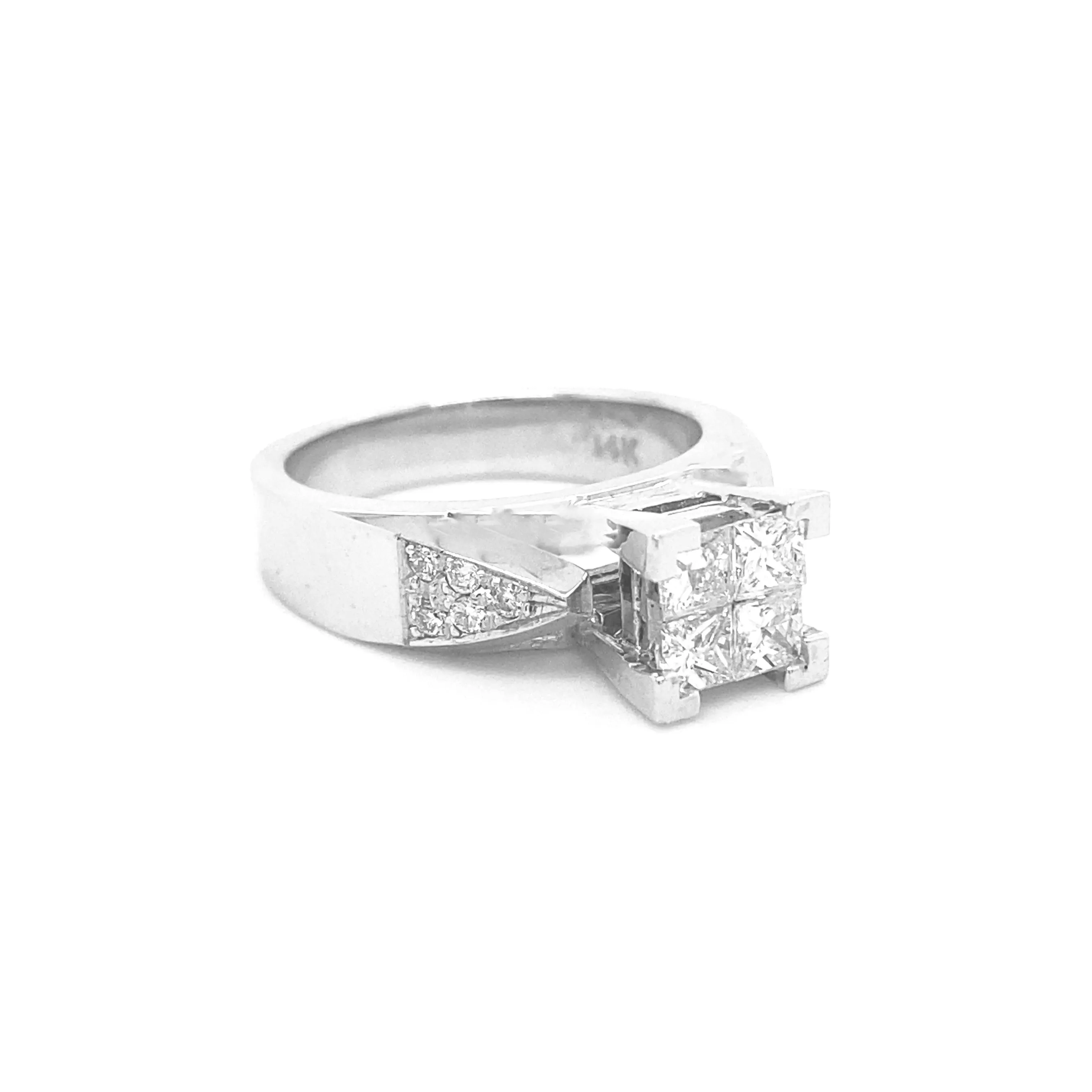 Princess Cut Diamond Ring White Gold R073N