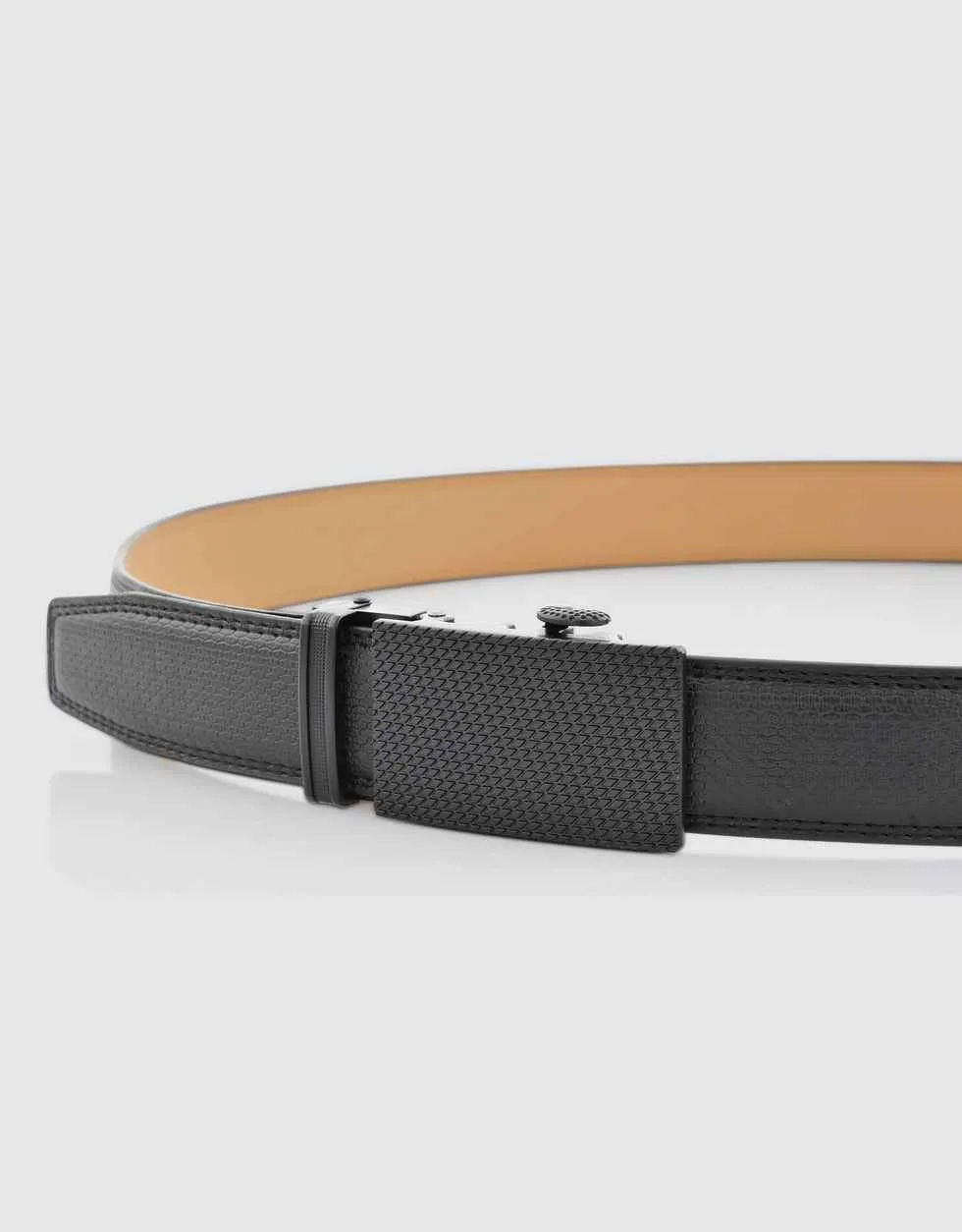 Textured Clip Ratchet Belt